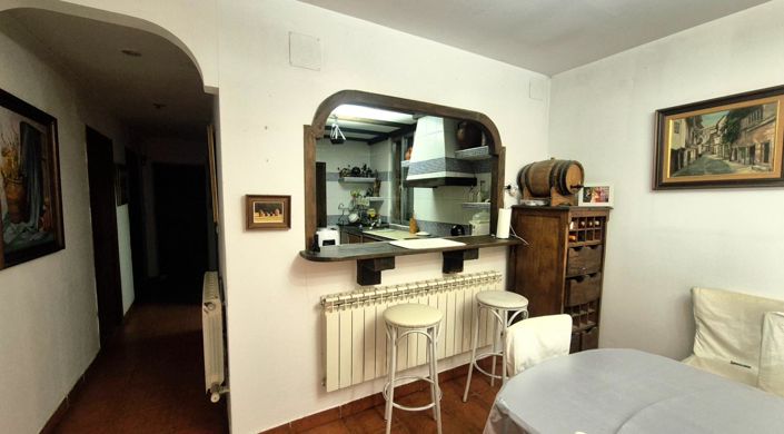 Image No.13-1 Bed House for sale