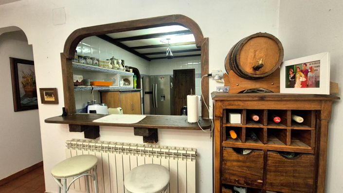 Image No.14-1 Bed House for sale