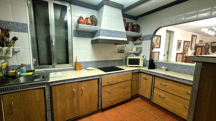 Image No.18-1 Bed House for sale