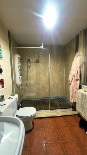 Image No.22-1 Bed House for sale