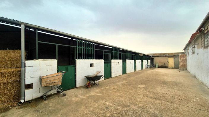 Image No.36-1 Bed House for sale