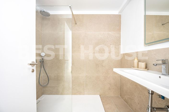 Image No.21-3 Bed Villa for sale