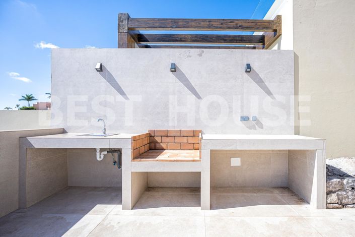 Image No.25-3 Bed Villa for sale