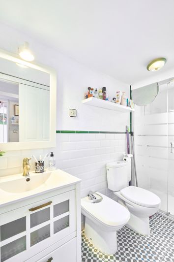 Image No.11-2 Bed House for sale