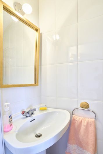 Image No.13-2 Bed House for sale