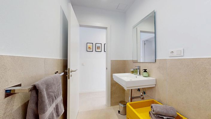 Image No.27-3 Bed House for sale