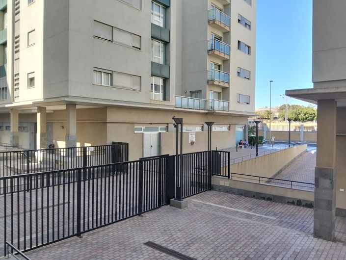 Image No.38-3 Bed Apartment for sale