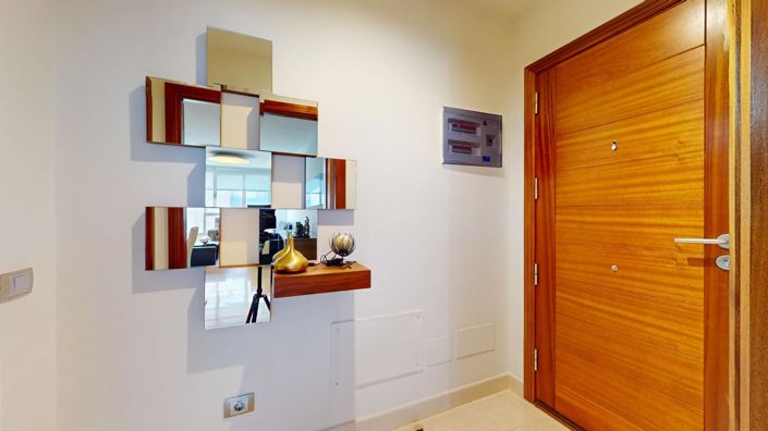 Image No.10-3 Bed Apartment for sale