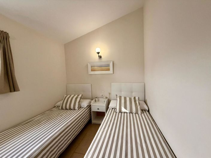 Image No.19-3 Bed Bungalow for sale