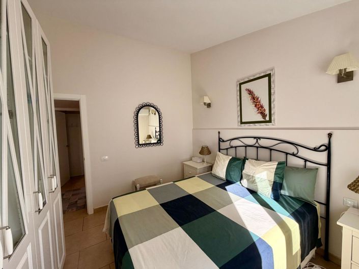 Image No.24-3 Bed Bungalow for sale