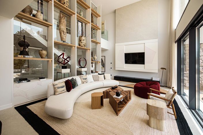 Image No.3-4 Bed Villa for sale