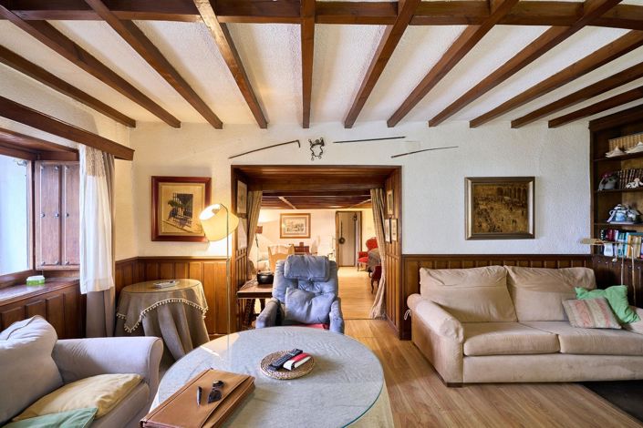 Image No.7-5 Bed Country House for sale