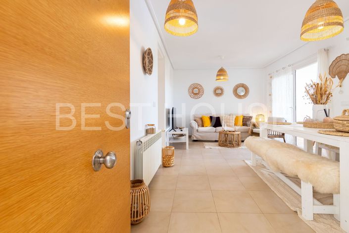 Image No.10-3 Bed Apartment for sale