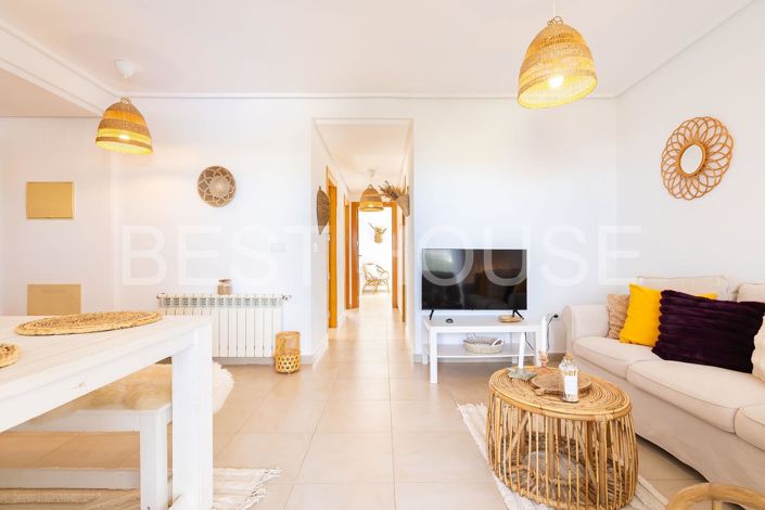 Image No.12-3 Bed Apartment for sale