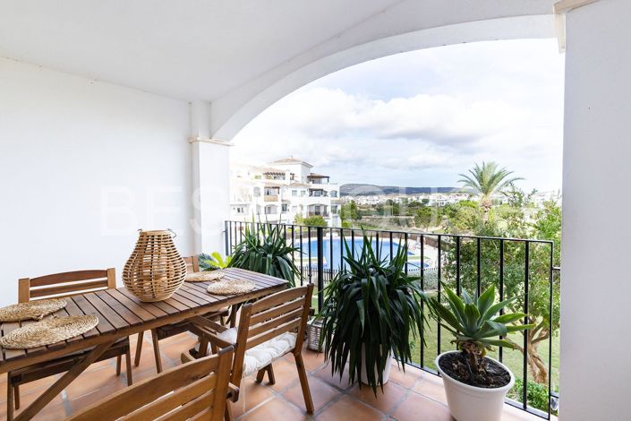 Image No.20-3 Bed Apartment for sale