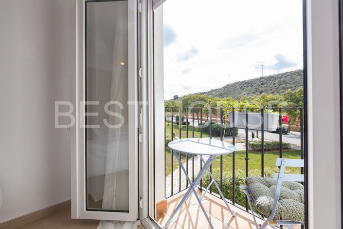 Image No.29-3 Bed Apartment for sale