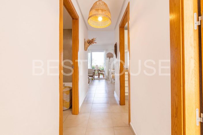 Image No.35-3 Bed Apartment for sale