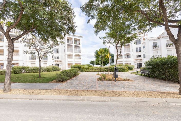 Image No.40-3 Bed Apartment for sale