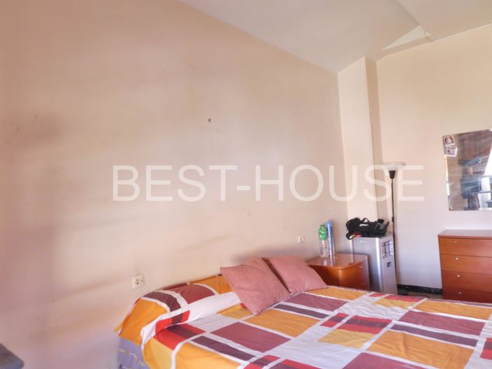 Image No.20-3 Bed Flat for sale