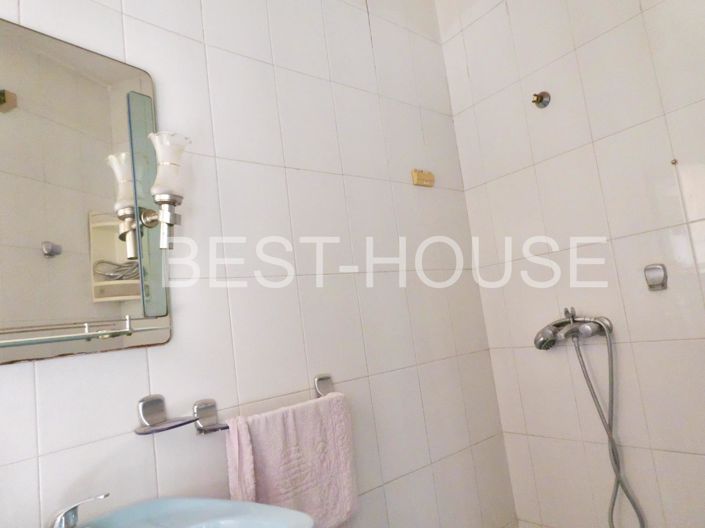 Image No.5-3 Bed Flat for sale