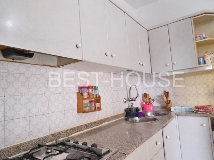 Image No.9-3 Bed Flat for sale