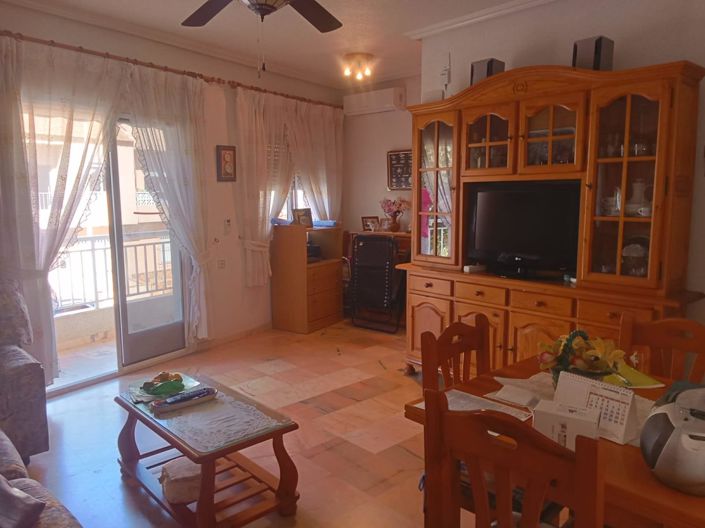 Image No.18-2 Bed Flat for sale