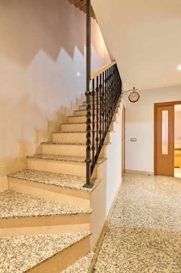 Image No.15-3 Bed Property for sale