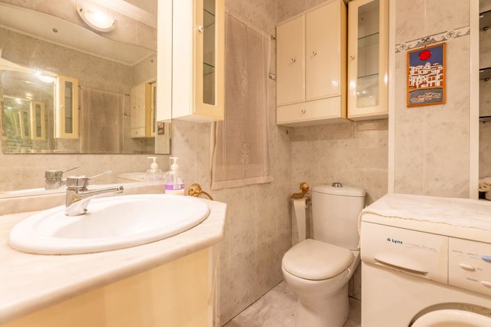 Image No.22-3 Bed Apartment for sale