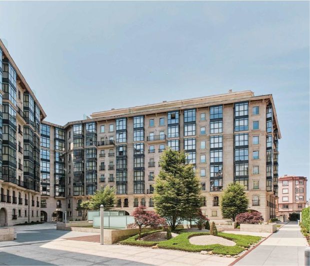 Image No.4-3 Bed Flat for sale