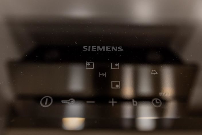 Image No.46-3 Bed Flat for sale