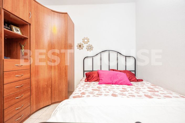 Image No.10-4 Bed Apartment for sale