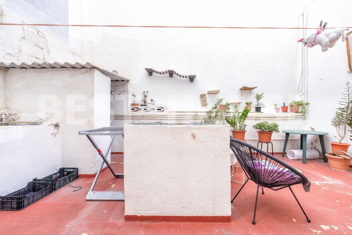 Image No.26-4 Bed Apartment for sale