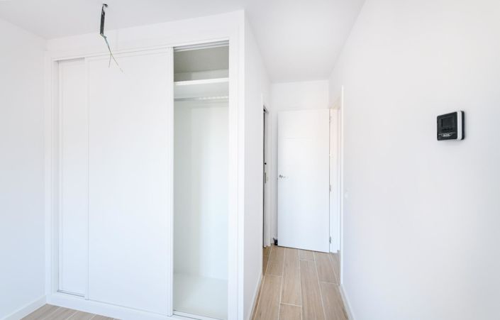 Image No.22-2 Bed Apartment for sale