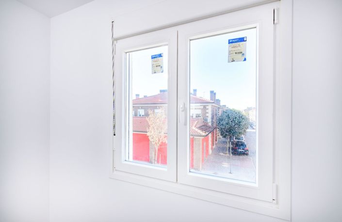 Image No.25-2 Bed Apartment for sale