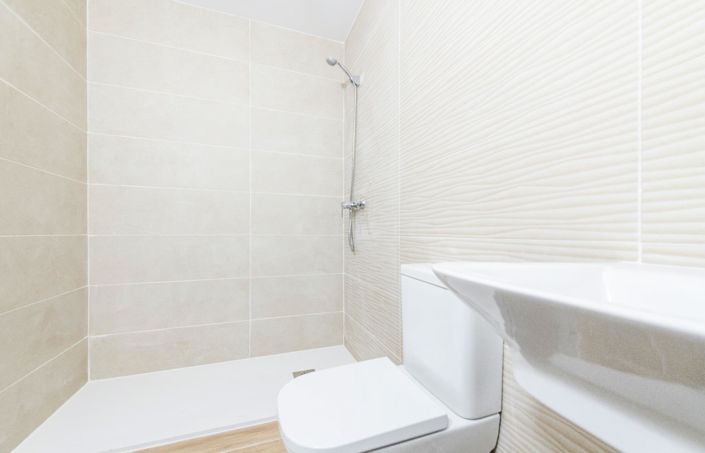 Image No.27-2 Bed Apartment for sale