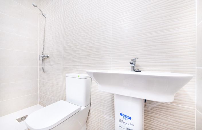 Image No.34-2 Bed Apartment for sale