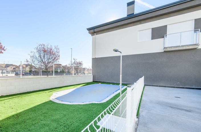 Image No.46-2 Bed Apartment for sale