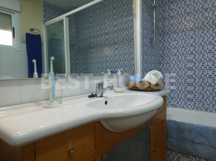 Image No.28-5 Bed Villa for sale