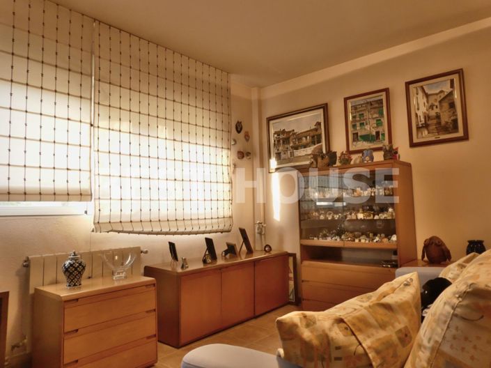 Image No.38-5 Bed Villa for sale