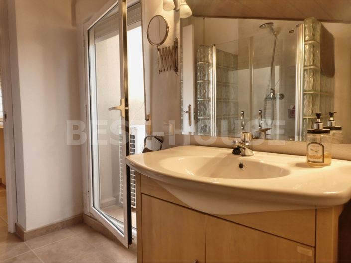 Image No.43-5 Bed Villa for sale