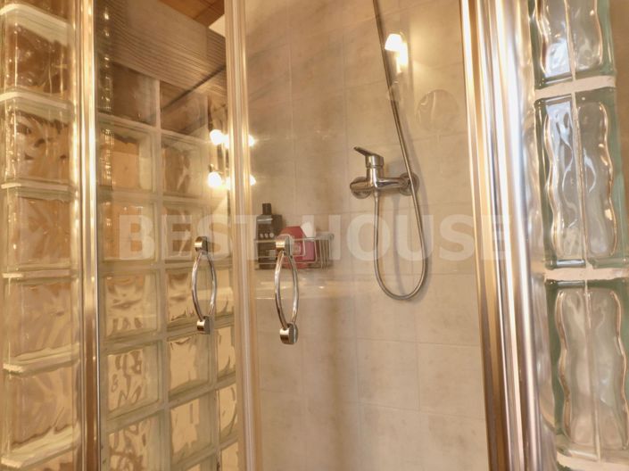 Image No.44-5 Bed Villa for sale