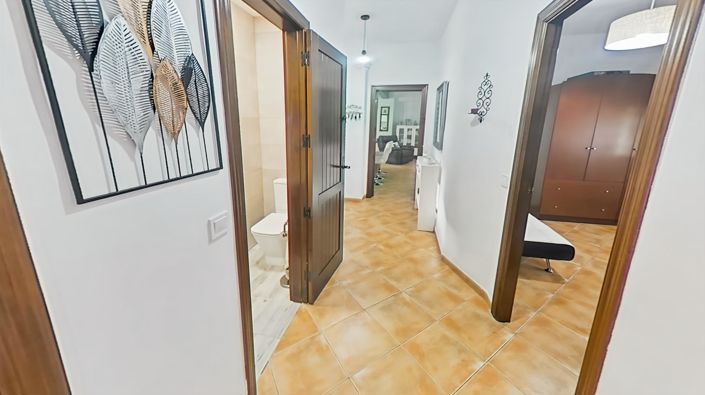 Image No.36-Villa de 4 chambres à vendre à Almogia