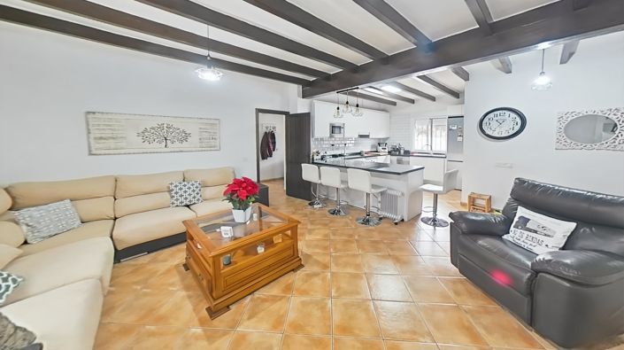 Image No.41-Villa de 4 chambres à vendre à Almogia