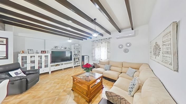 Image No.44-Villa de 4 chambres à vendre à Almogia