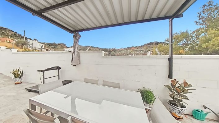 Image No.45-Villa de 4 chambres à vendre à Almogia