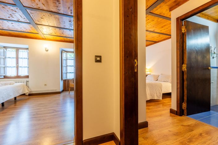 Image No.35-Maison de campagne de 6 chambres à vendre à Valdovino