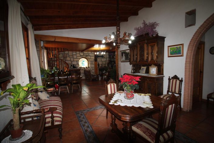 Image No.30-4 Bed Villa for sale