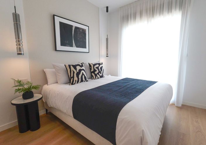 Image No.2-2 Bed Flat for sale