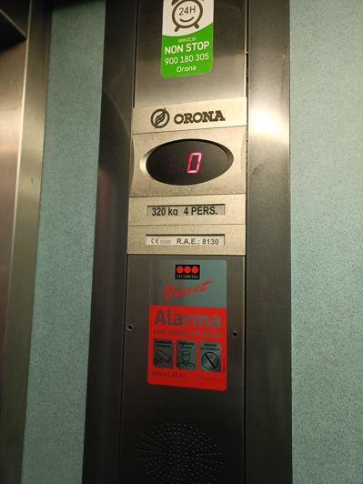 Image No.35-3 Bed Flat for sale