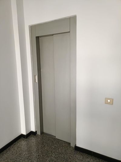 Image No.38-3 Bed Flat for sale